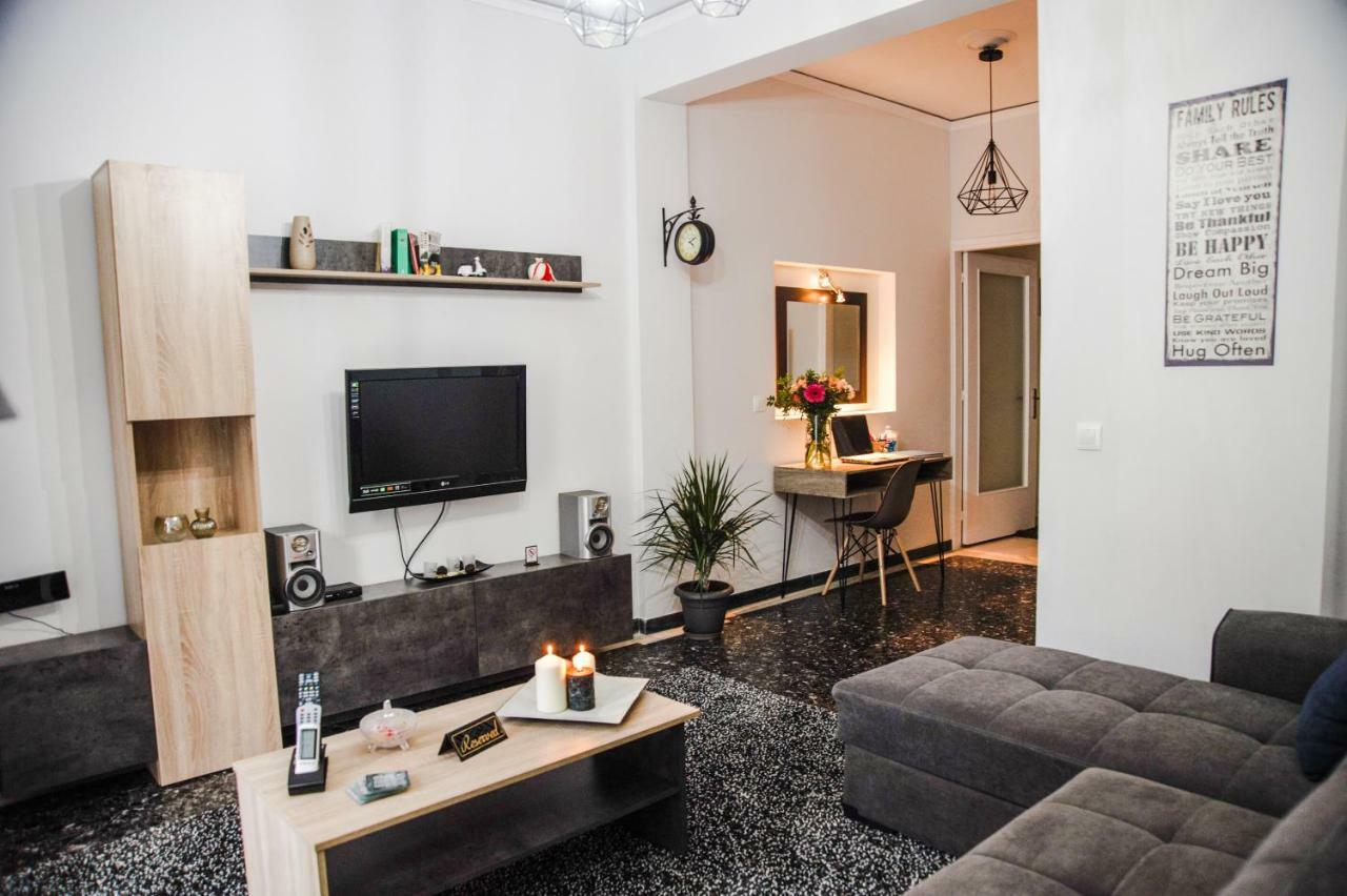 Luxury Apartment Near Acropolis! In The Heart Of Athens! 외부 사진